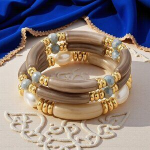 🆕Stacked Acrylic Bracelets w/ Pearls Chunky Retro Y2K Look Boho Luxe Vibe